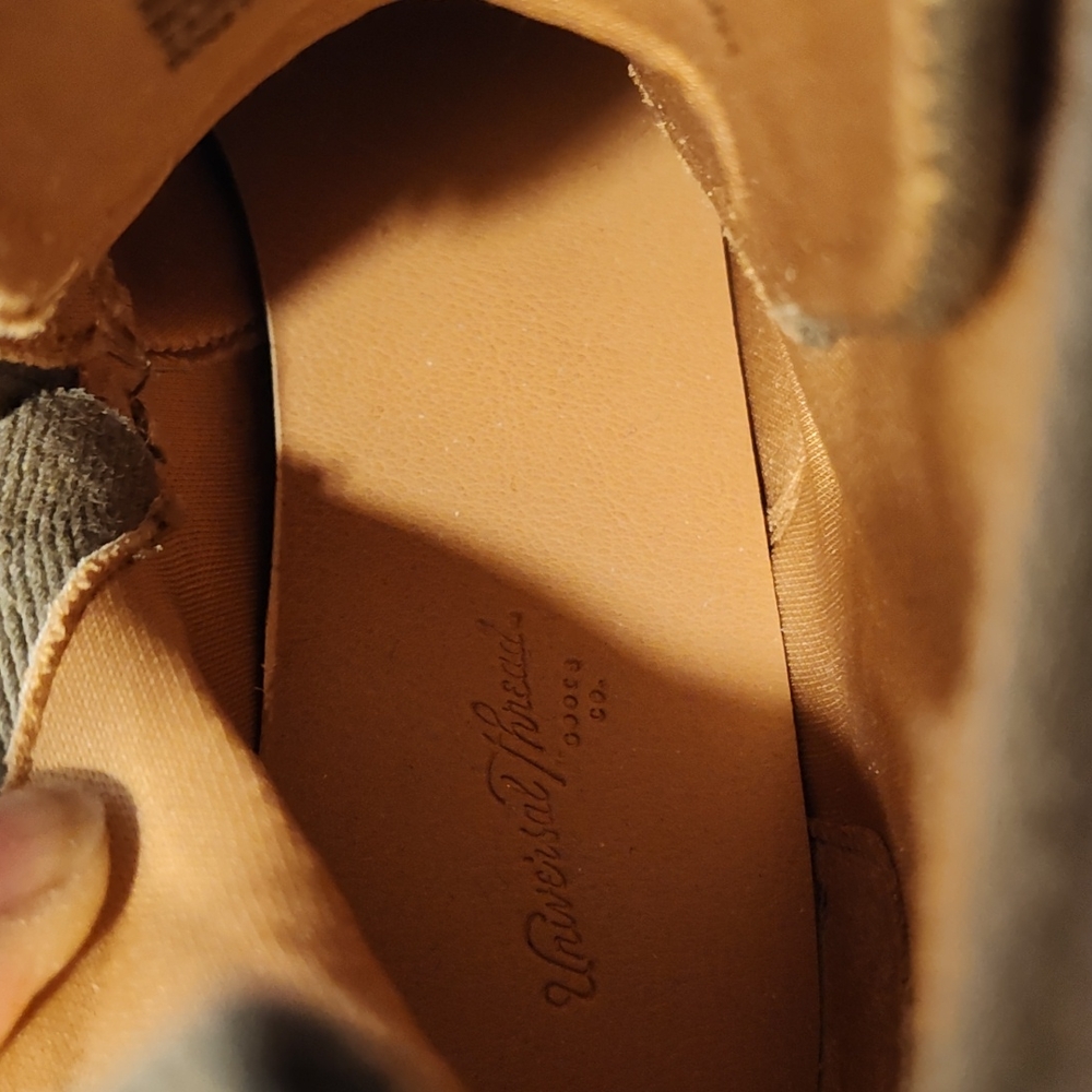 Universal Thread Sneakers - image 7